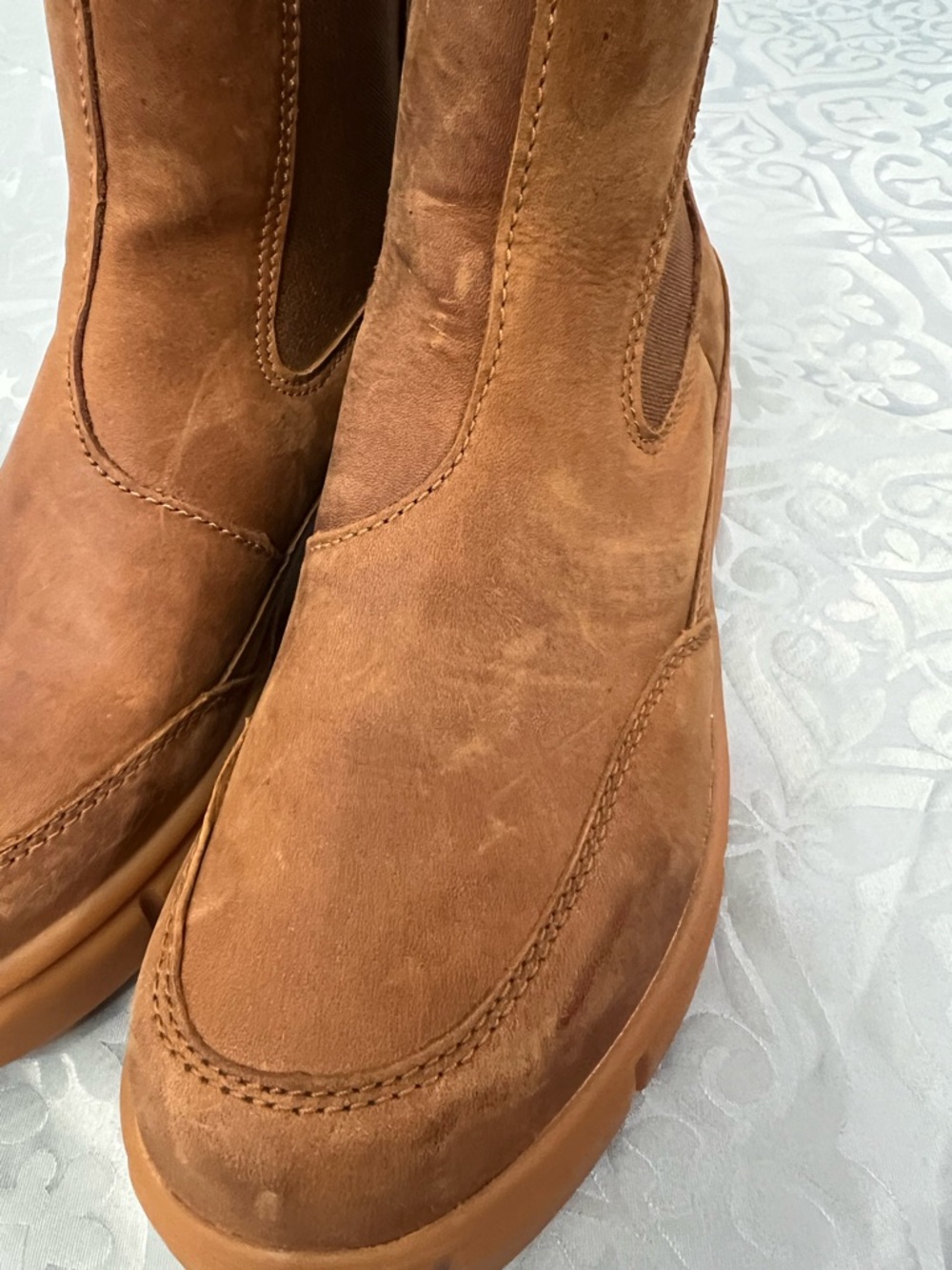Sorel Brown Tan Chelsea Ankle Boots size 8 caramel color - Picture 13 of 13